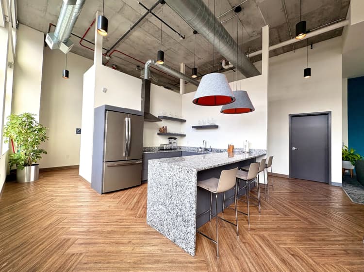 Milwaukee County apartments for rent - image - Community Room