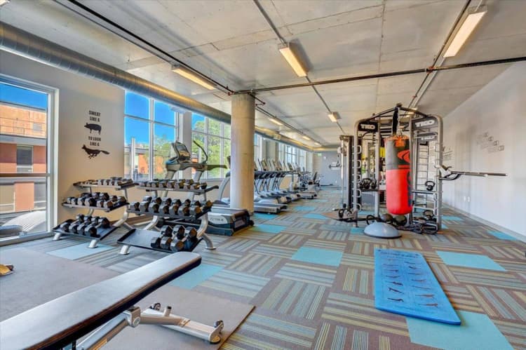 Milwaukee County apartments for rent - image - Fitness Center
