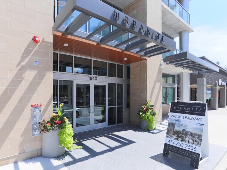 Milwaukee County apartments for rent - image - Urbanite Entrance