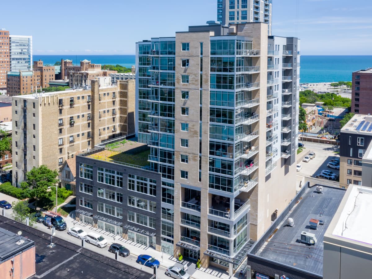 Milwaukee County apartments for rent - image - Urbanite Exterior