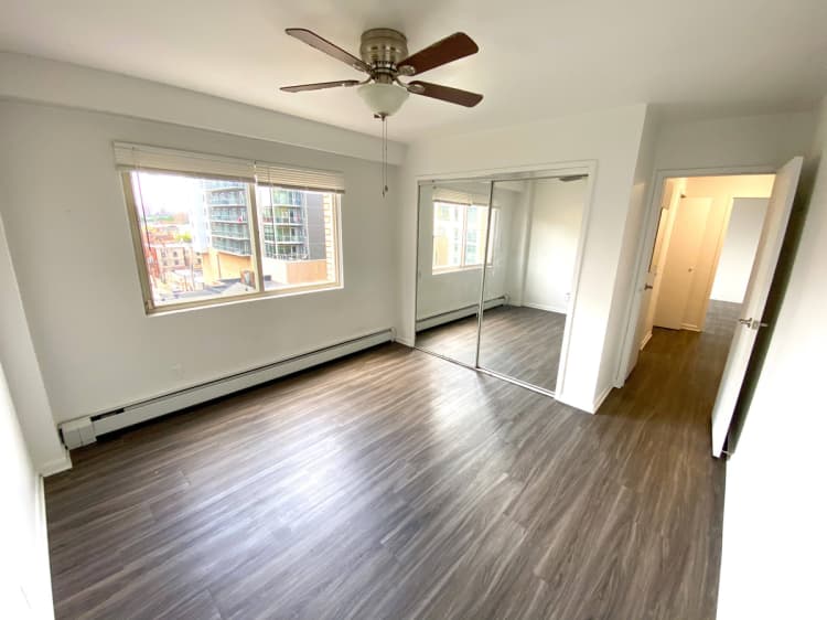 Milwaukee County apartments for rent - image - Renovated Second Bedroom
