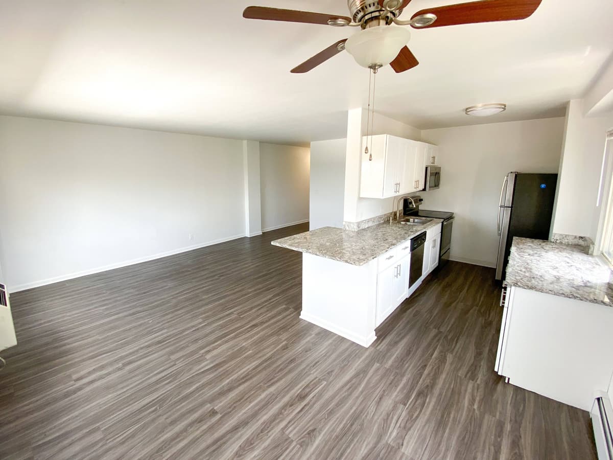 Milwaukee County apartments for rent - image - Renovated Living Area