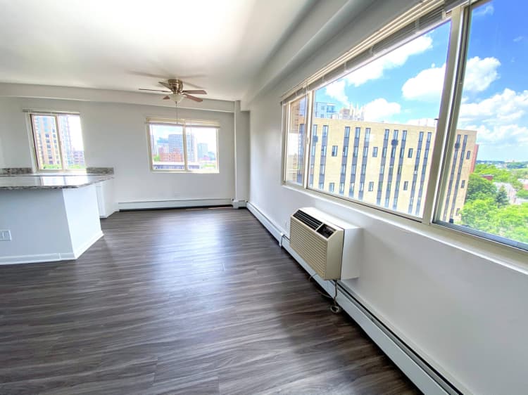 Milwaukee County apartments for rent - image - Renovated Living Area
