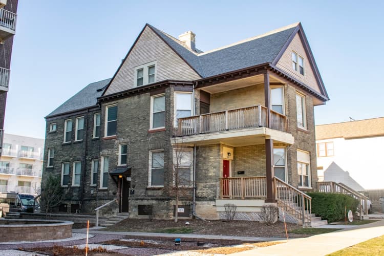 Milwaukee County apartments for rent - image - Historic and charming 4-unit apartment home.