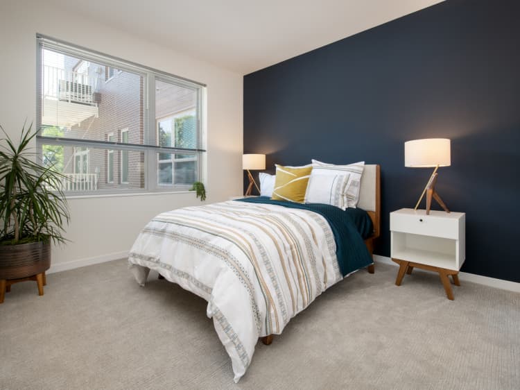 Milwaukee County apartments for rent - image - Vista - 1 Bed / 1 Bath - 708 SF - Bedroom