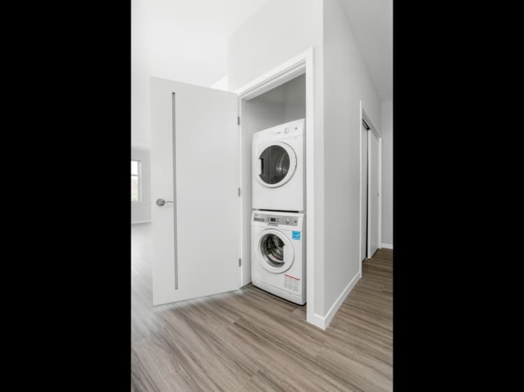 Milwaukee County apartments for rent - image - Zen - 2 Bed / 2 Bath - 1,306 SF - Laundry