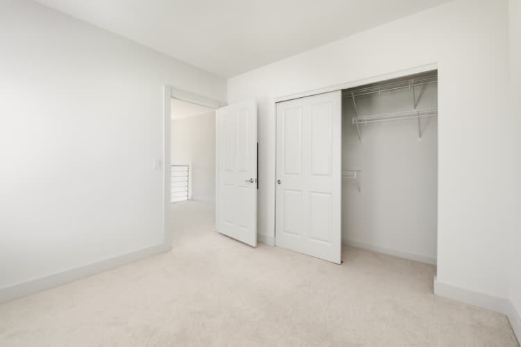 Milwaukee County apartments for rent - image - Bedroom