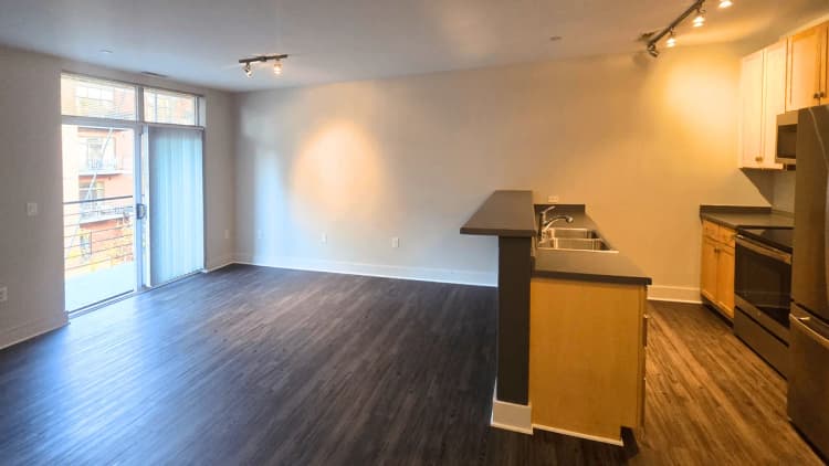 Milwaukee County apartments for rent - image - Dining Room/Kitchen