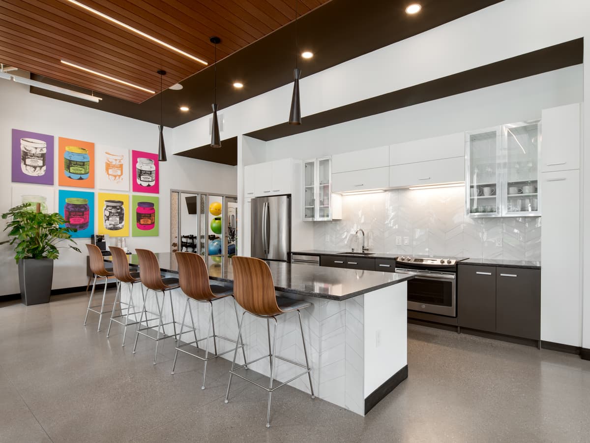 Milwaukee County apartments for rent - image - Community Kitchen
