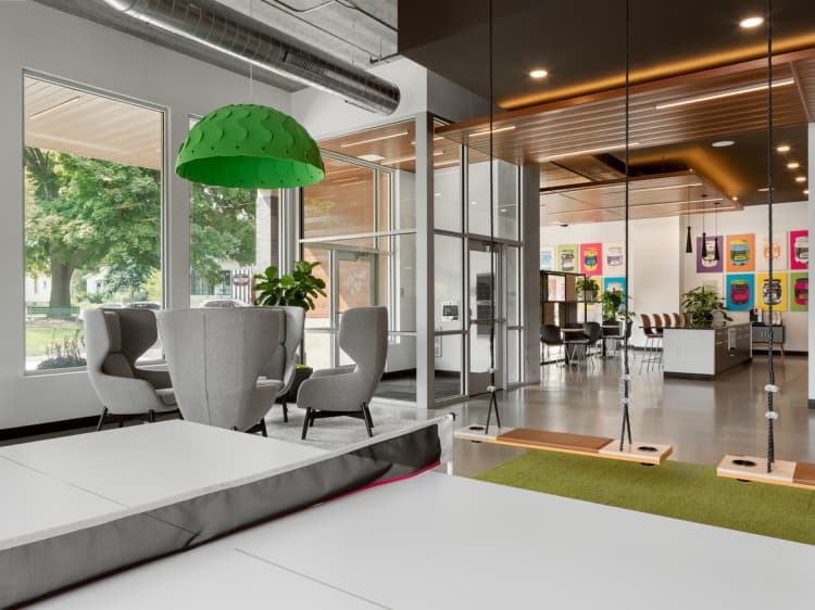 Milwaukee County apartments for rent - image - Ping Pong Table in Entertainment Lobby
