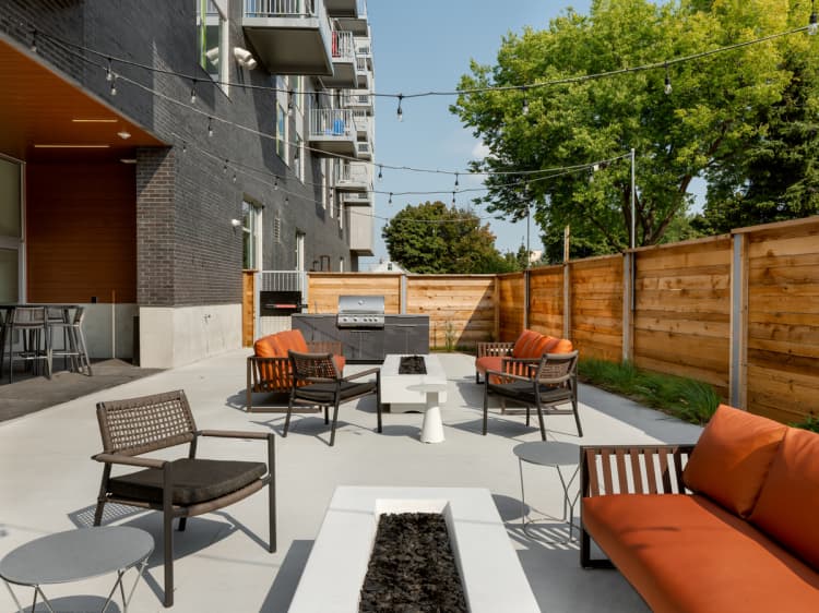 Milwaukee County apartments for rent - image - Community Terrace