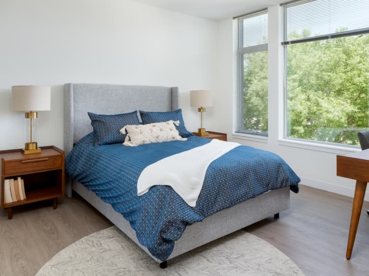 Milwaukee County apartments for rent - image - 2 Bed / 2 Bath - 1,037 SF - Master Bedroom