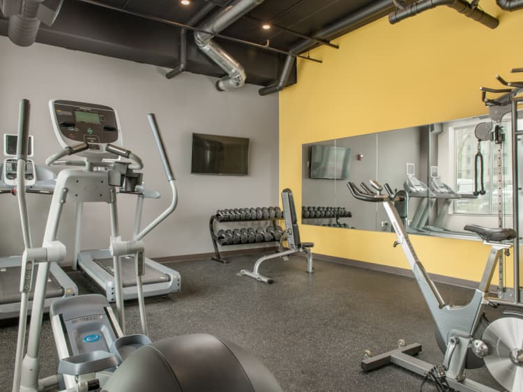 Milwaukee County apartments for rent - image - Fitness Center