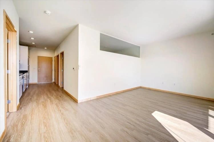 Milwaukee County apartments for rent - image - lr