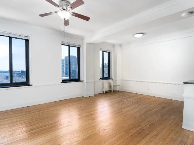 Milwaukee County apartments for rent - image - Viking 2 BR