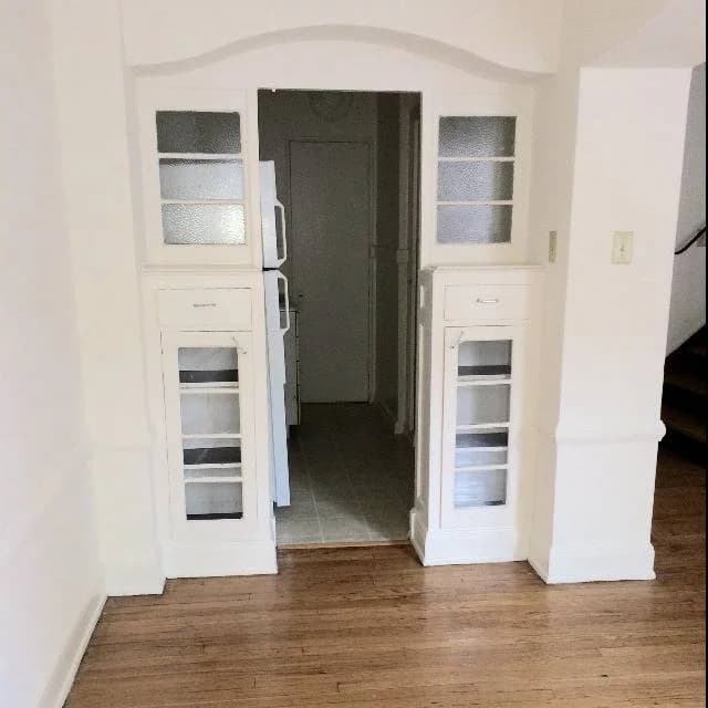 Milwaukee County apartments for rent - image - Viking Classic Kitchen
