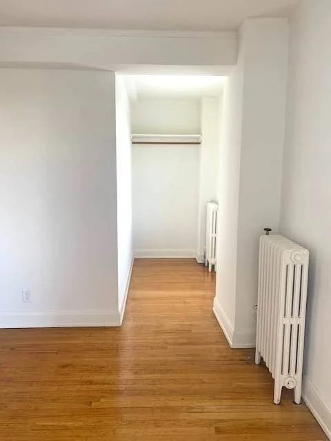 Milwaukee County apartments for rent - image - 3 Bed - 1.5 Bath Bedroom