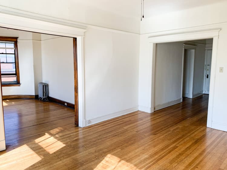 Milwaukee County apartments for rent - image - Living Area