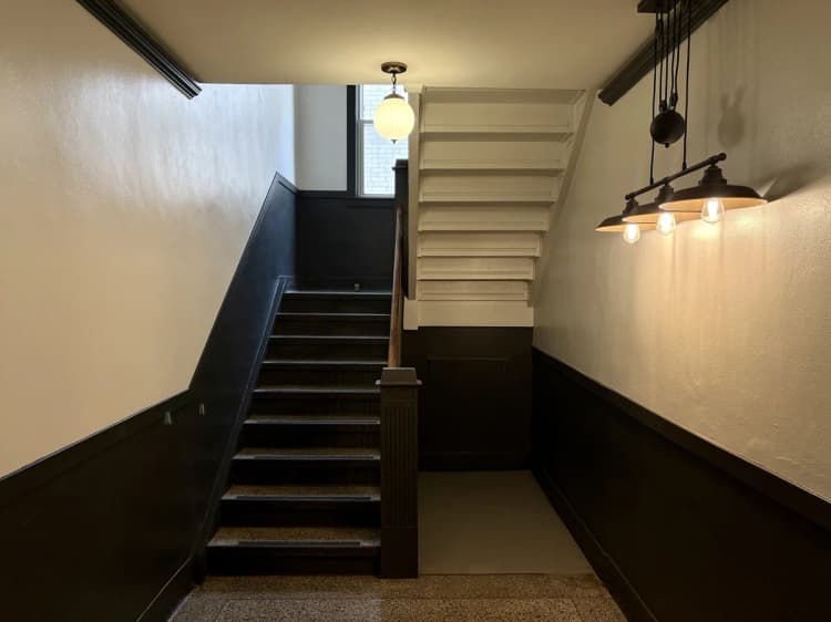 Milwaukee County apartments for rent - image - Staircase