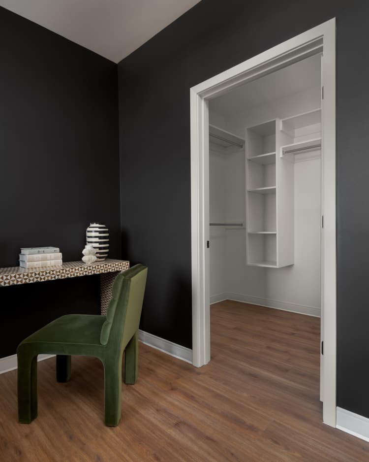 Milwaukee County apartments for rent - image - Supermoon Closet