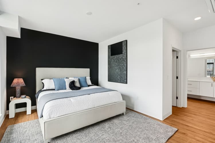 Milwaukee County apartments for rent - image - Capricorn 2 bed, 2 bath + den