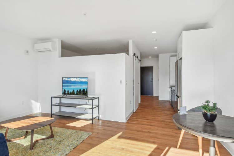 Milwaukee County apartments for rent - image - Equinox Living Space