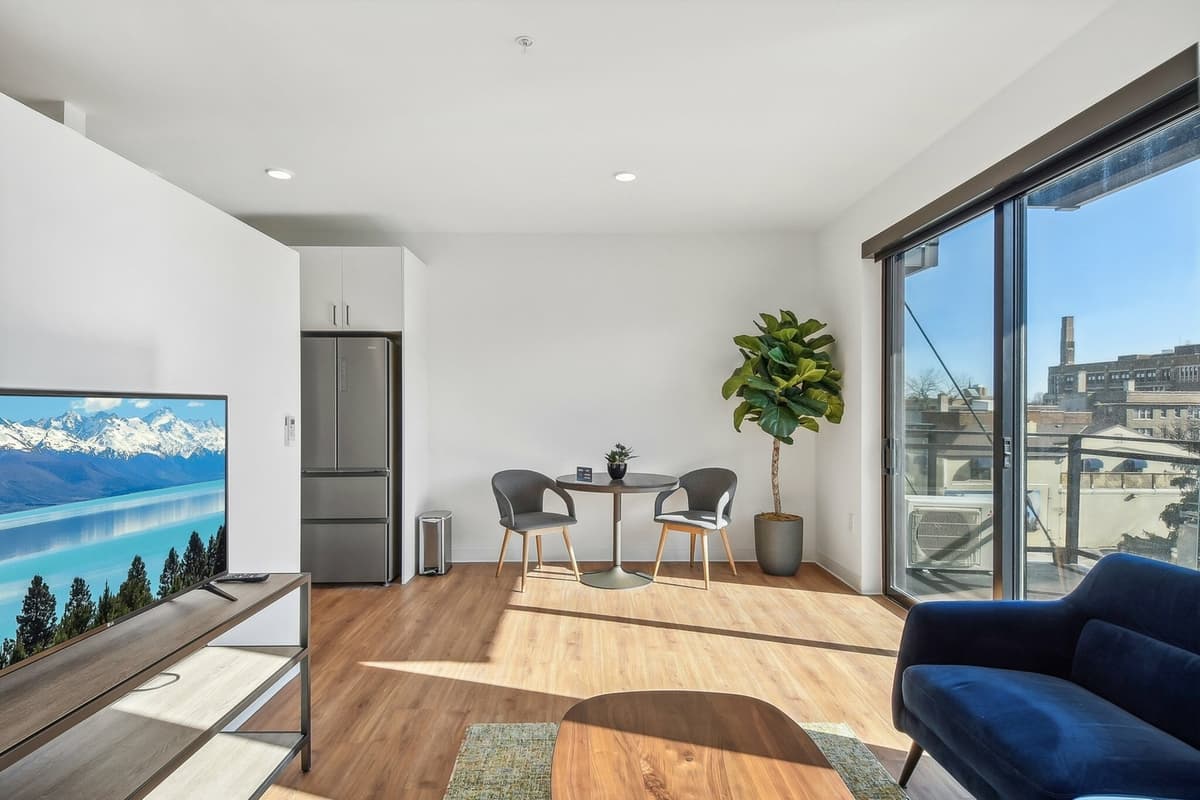 Milwaukee County apartments for rent - image - Equinox Living Space