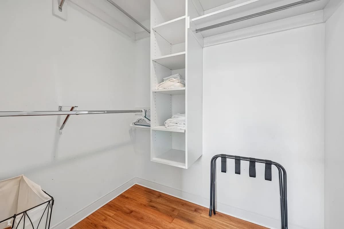Milwaukee County apartments for rent - image - Supermoon Storage