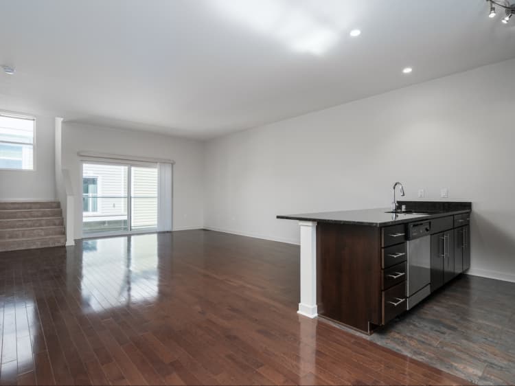 Milwaukee County apartments for rent - image - Living Area