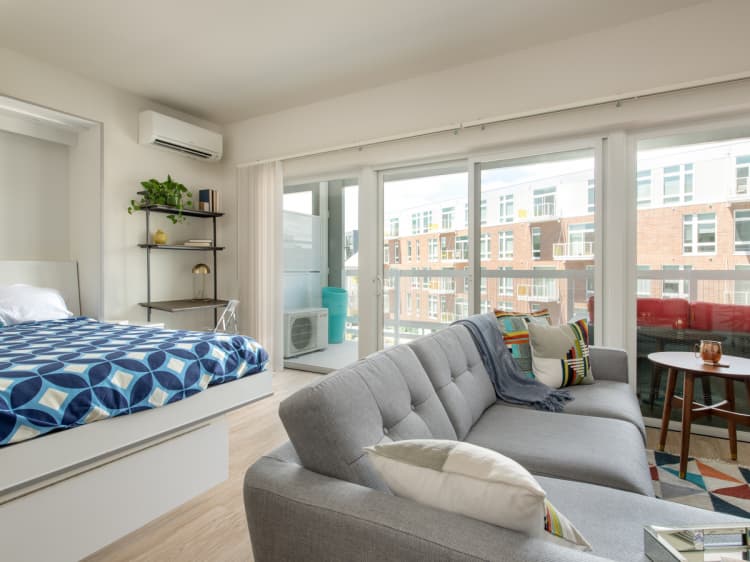 Milwaukee County apartments for rent - image - Terrace Studio - 540 SF