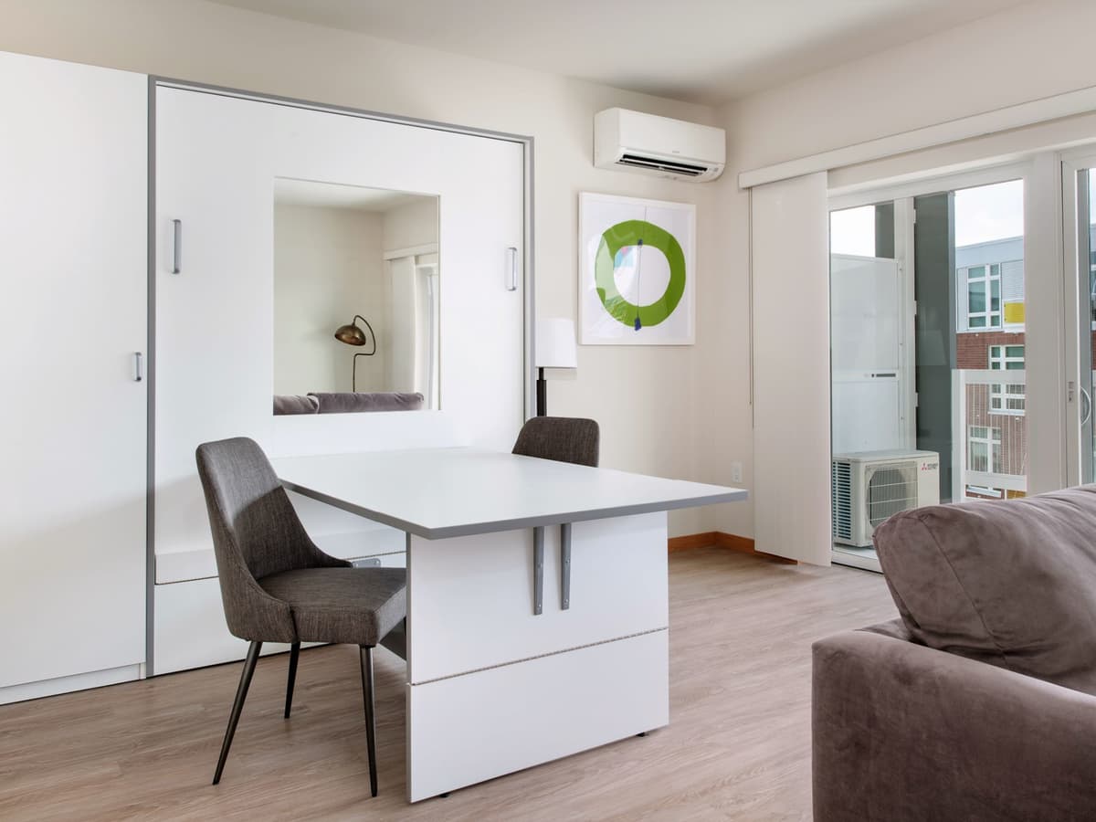 Milwaukee County apartments for rent - image - Terrace Studio - 540 SF