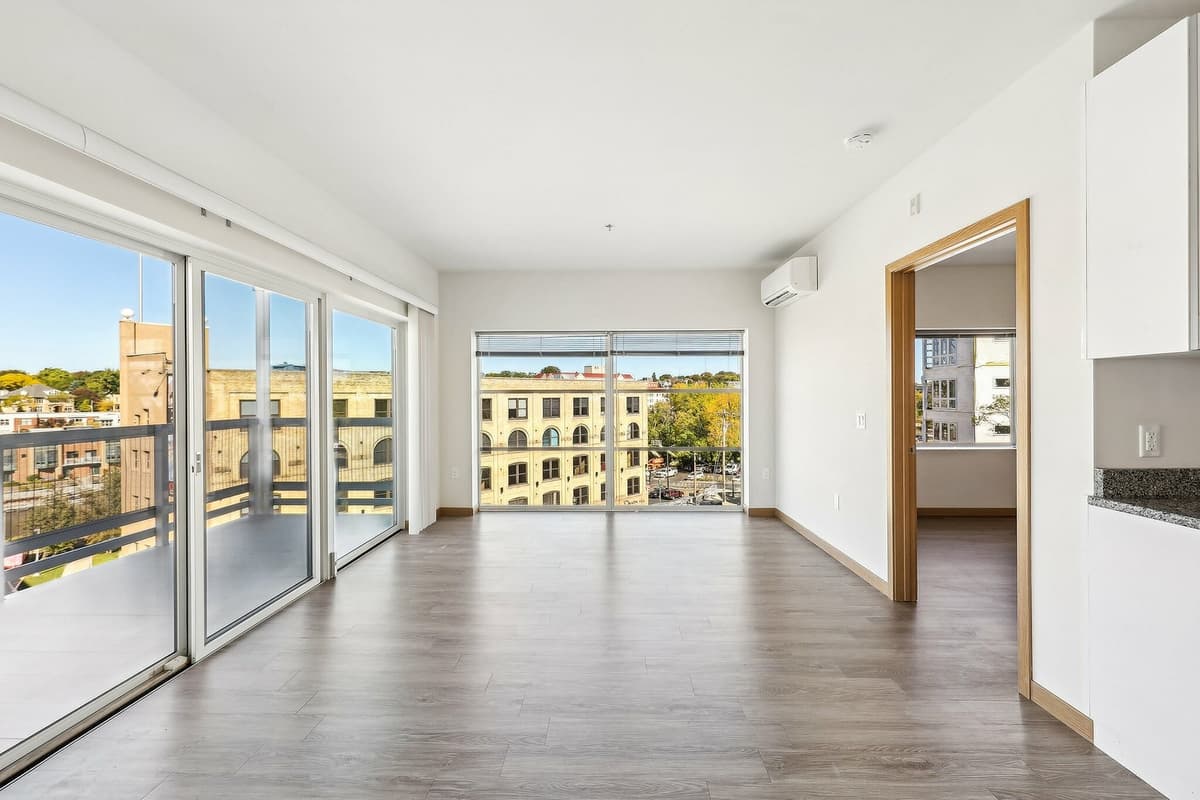 Milwaukee County apartments for rent - image - N Water St-017