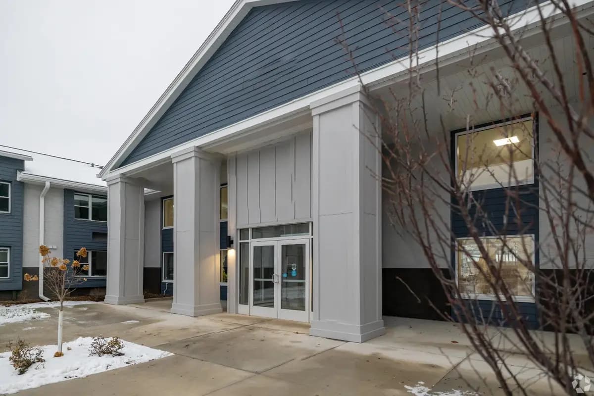 Milwaukee County apartments for rent - Property image - River Park Apartments - 1