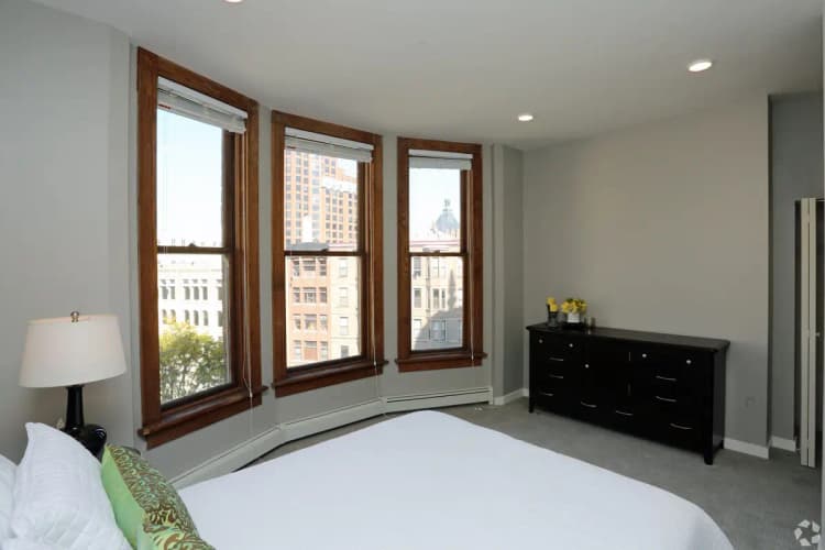 Milwaukee County apartments for rent - image - InteriorPhoto-12-scaled.jpg