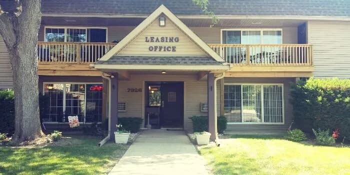 Milwaukee County apartments for rent - Property image - Apartment Homes of Wildwood Preserve - 2