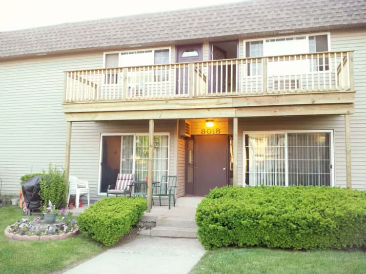 Milwaukee County apartments for rent - image - wildwood-preserve-exterior639257-1920w.webp