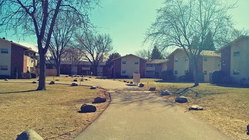 Milwaukee County apartments for rent - Property image - Oak Park Apartment Homes - 2