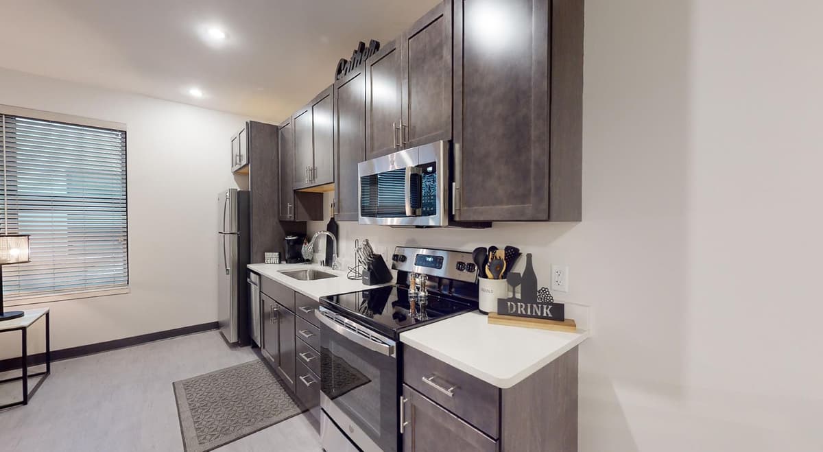 Milwaukee County apartments for rent - Property image - Journal Commons - 1