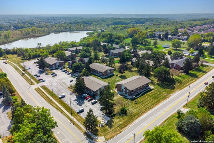 Milwaukee County apartments for rent - image - large (17).jpg