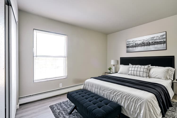 Milwaukee County apartments for rent - image - large (2).png