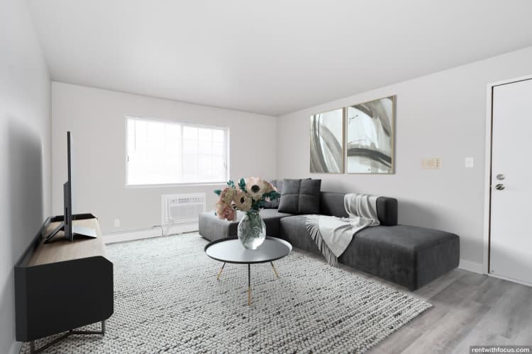 Milwaukee County apartments for rent - image - large (37).jpg