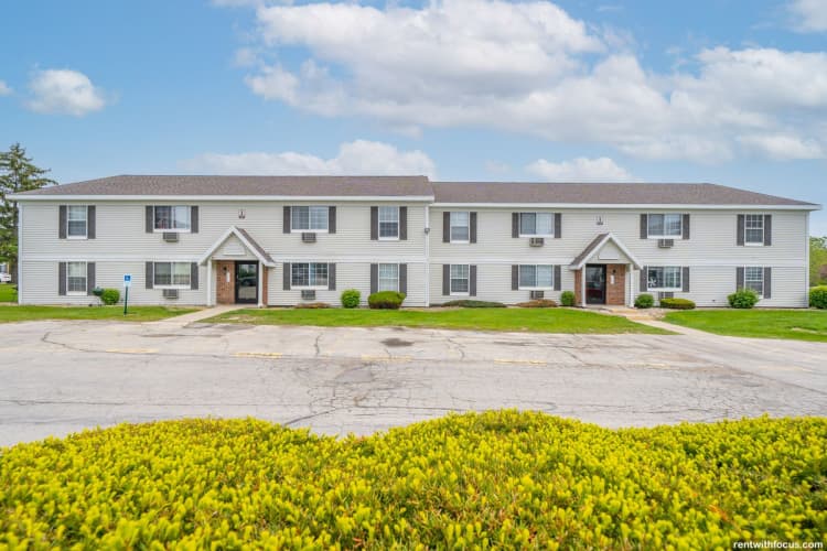 Milwaukee County apartments for rent - image - large (66).jpg