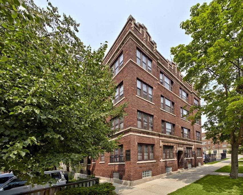 Milwaukee County apartments for rent - Property image - The Holland Apartments - 1