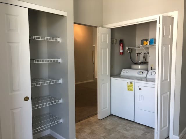 Milwaukee County apartments for rent - image - IMG_4110.jpg