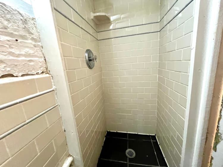 Milwaukee County apartments for rent - image - large (10).jpeg