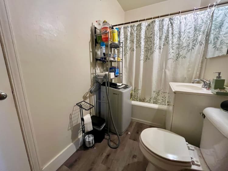 Milwaukee County apartments for rent - image - large (6).jpeg