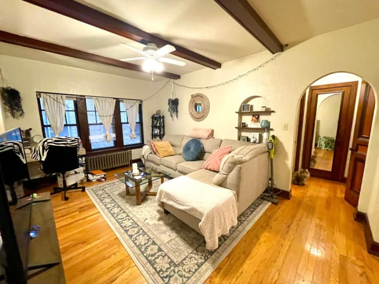 Milwaukee County apartments for rent - image - large (11).jpeg
