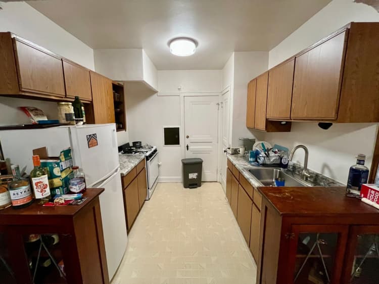 Milwaukee County apartments for rent - image - large (4).jpeg