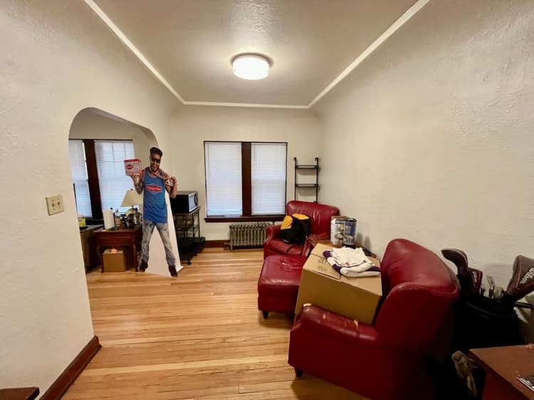 Milwaukee County apartments for rent - image - large (2).jpeg