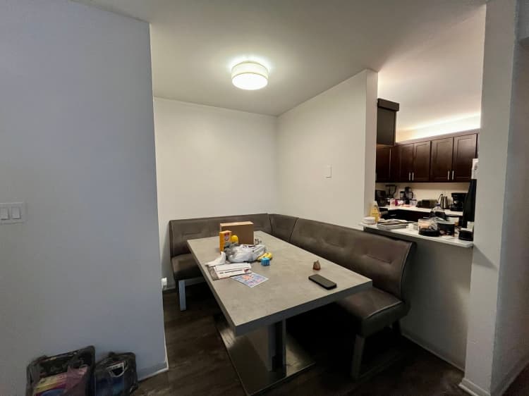 Milwaukee County apartments for rent - image - large (3).jpeg